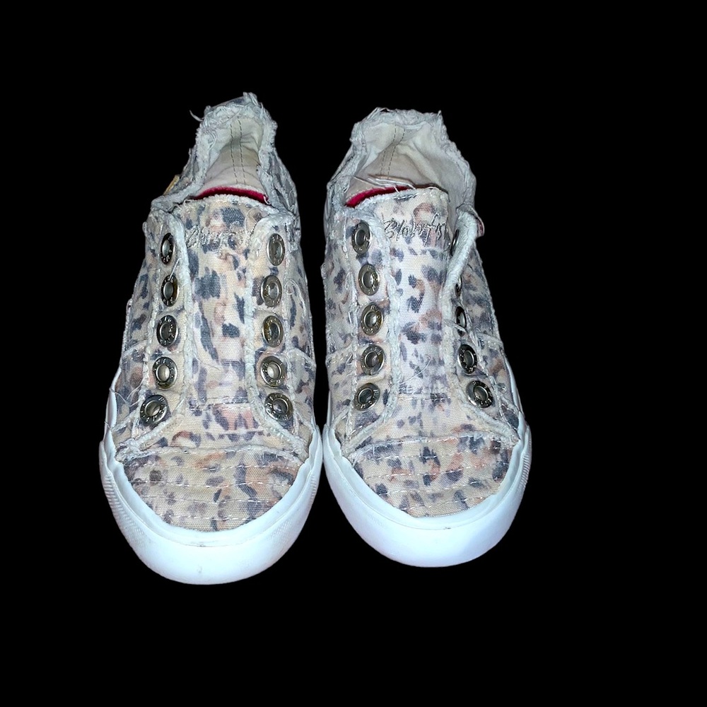 Blowfish Malibu Kids Rainforest Leopard Print Sneakers girls size 12